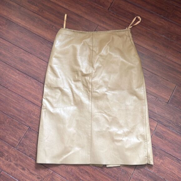 Kenneth Cole Tan Leather Skirt - Excellent Condition - Pencil Skirt w Pockets - Picture 1 of 5